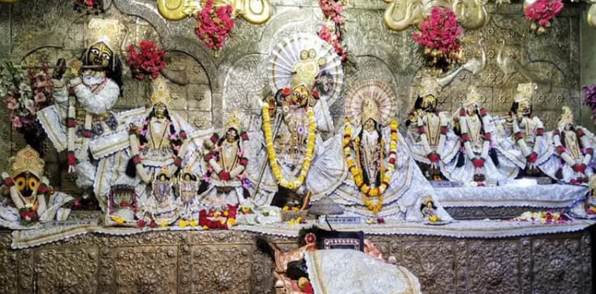 Shri Radha Damodar Temple Vrindavan: History, Darshan Timings, Aarti Schedule, Location, Entry Rules and Complete Guide